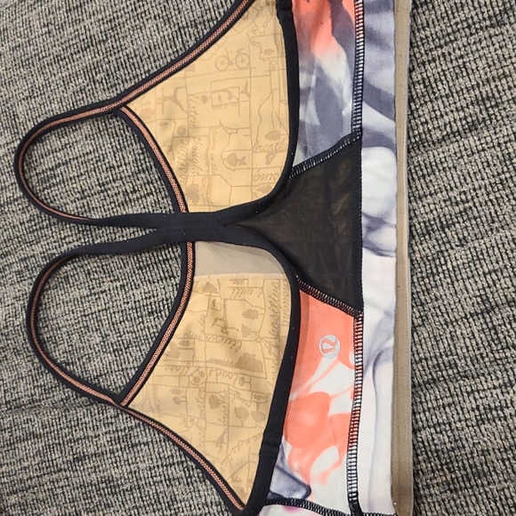 Rare Lululemon Flow Y Unicorn Tears sports bra - Picture 4 of 7